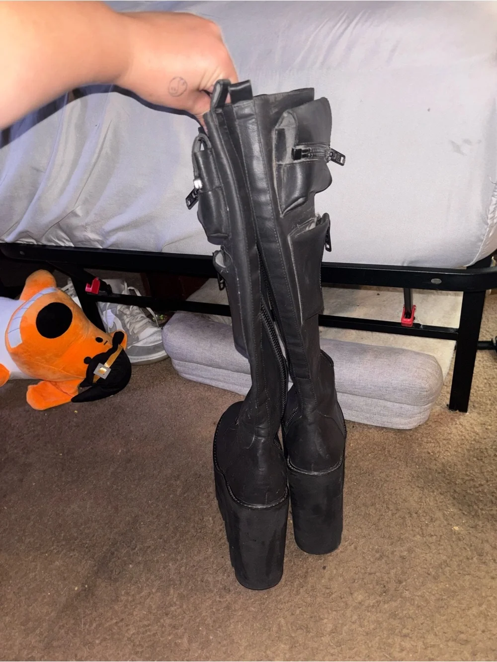 obsidian pocket platform boots